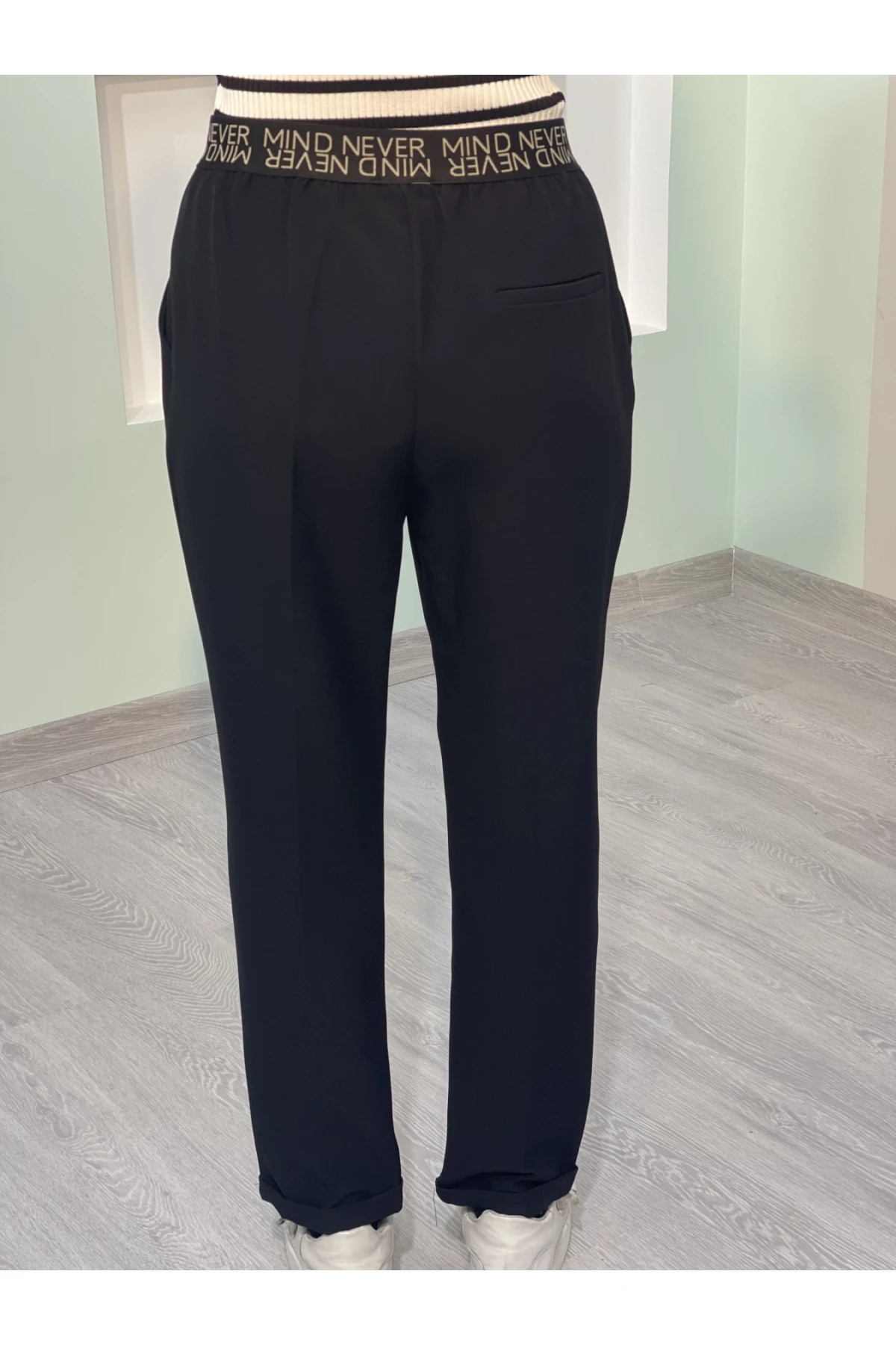 Duble Paça Ribanalı Kemer Detaylı Pantolon