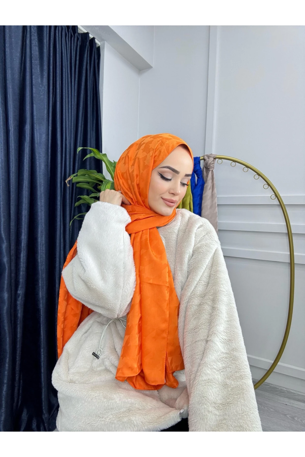 Kaz Ayağı İpeksi Jakar Şal