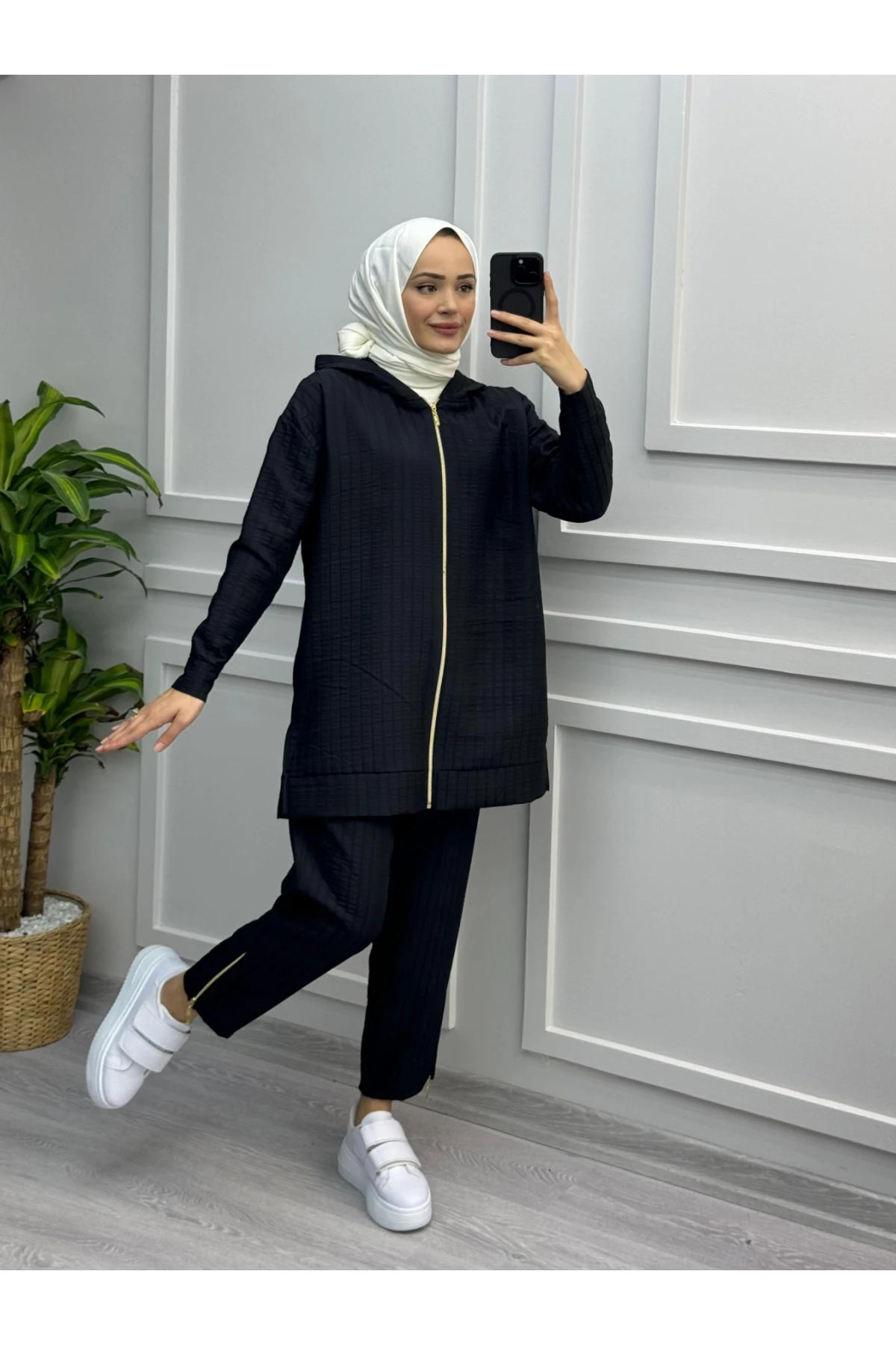 KFT001 Kapitone Fermuarlı Kapişonlu Takım