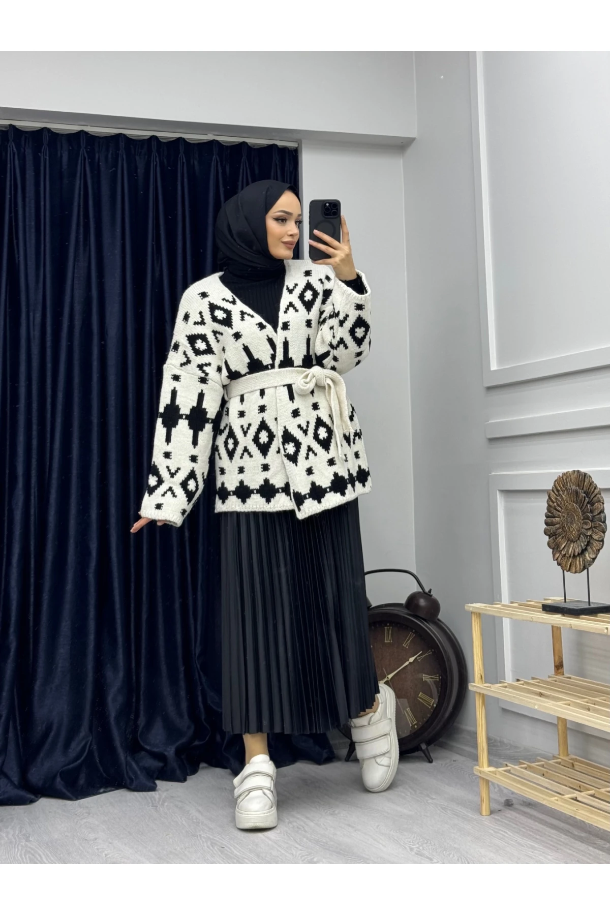 T94100 TRİKO HIRKA