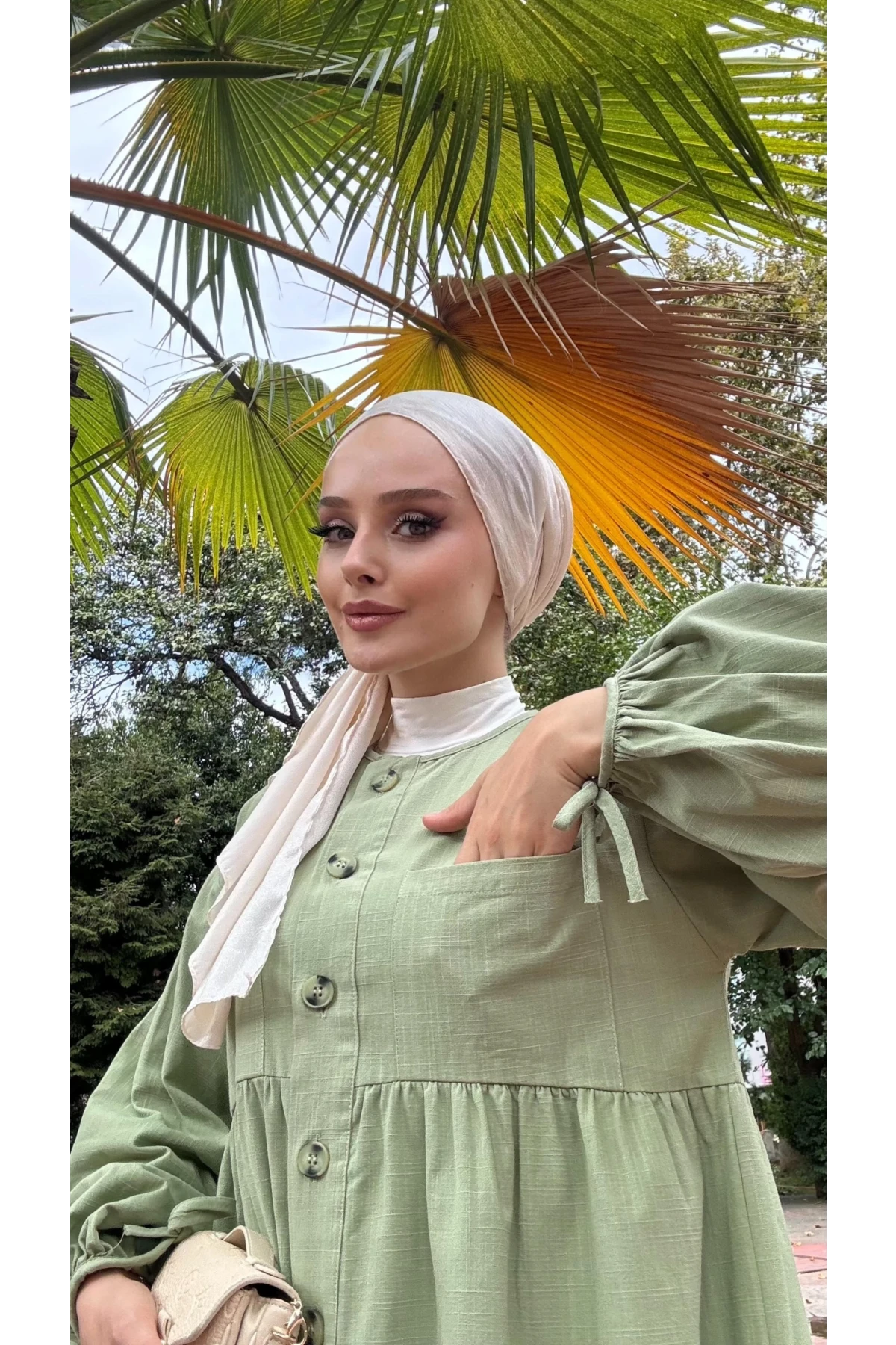 ELB012 Boydan Açılabilir Düğmeli Elbise