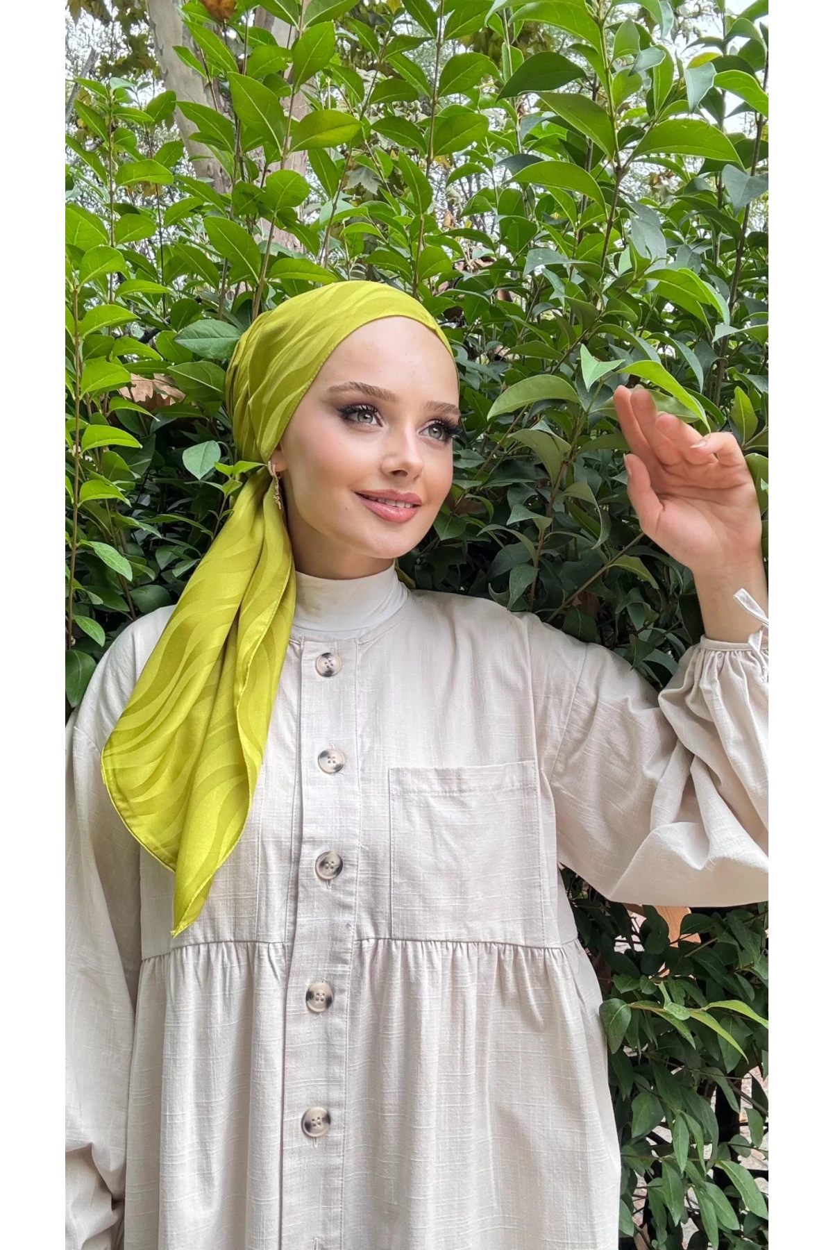 ELB012 Boydan Açılabilir Düğmeli Elbise