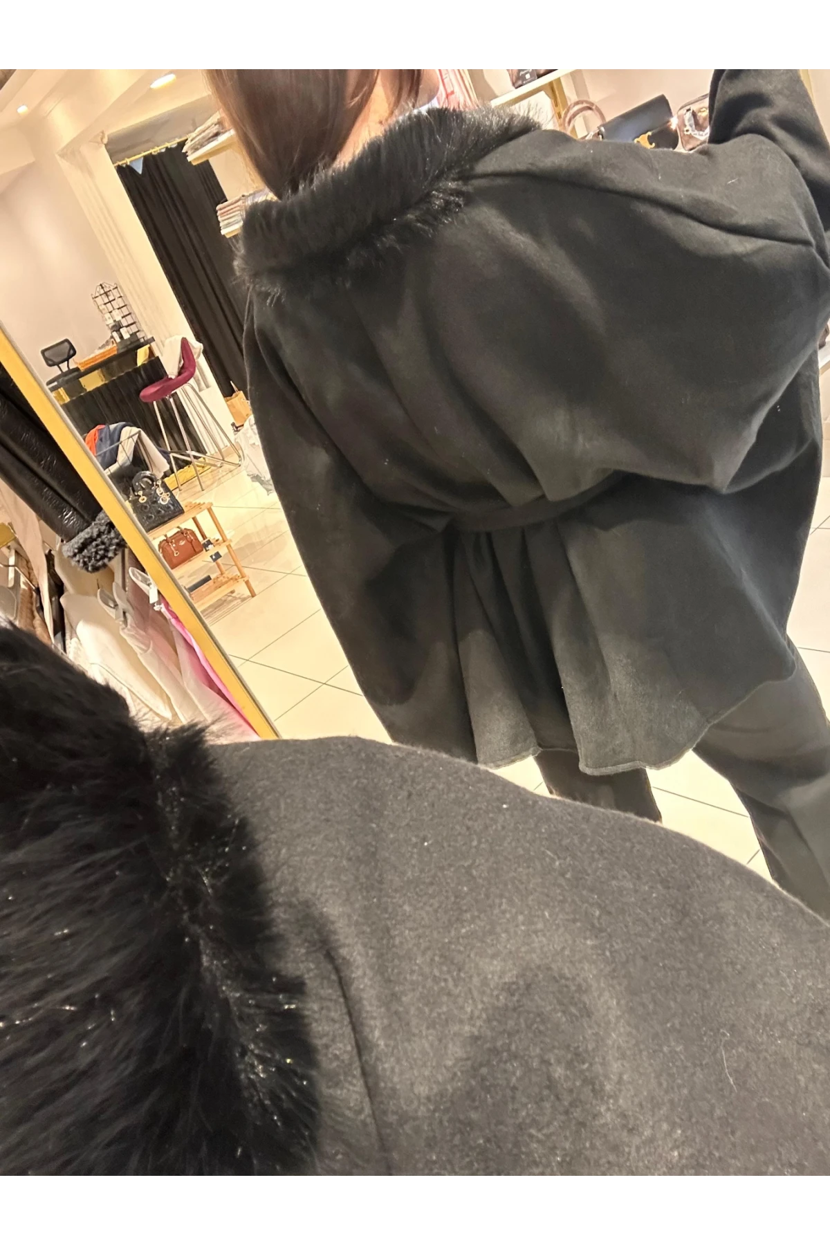 PNÇO0001 Seyyar Bağlamalı Kürk Detaylı Panço