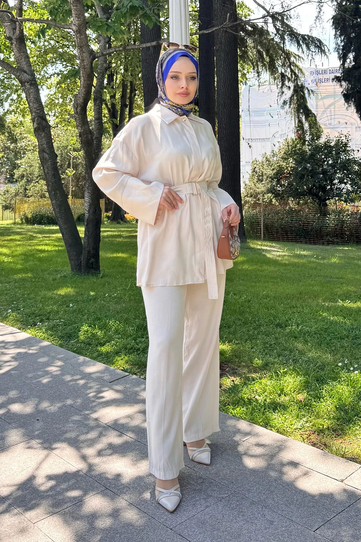 PTKM018 KEMERİ SÜS DİKİŞLİ TAKIM