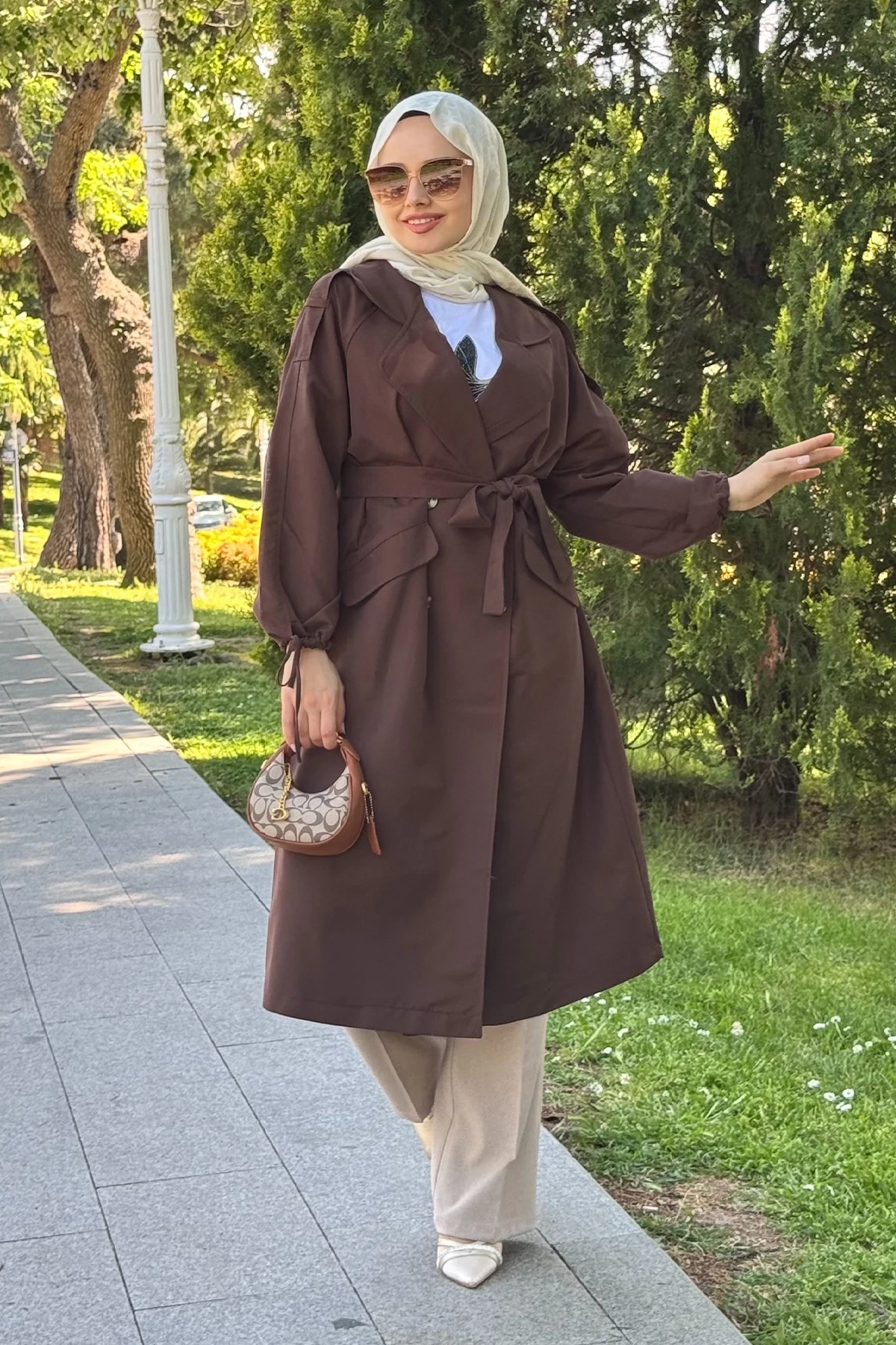 TRÇ001 ÖNDEN DÜĞMELİ SEYYAR BAĞLAMALI TRENÇKOT